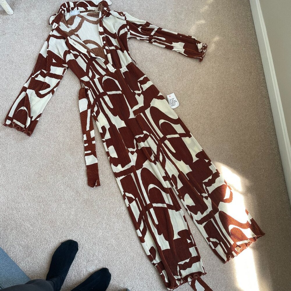 New ASOS jumpsuit , 70s brown and off white pattern
